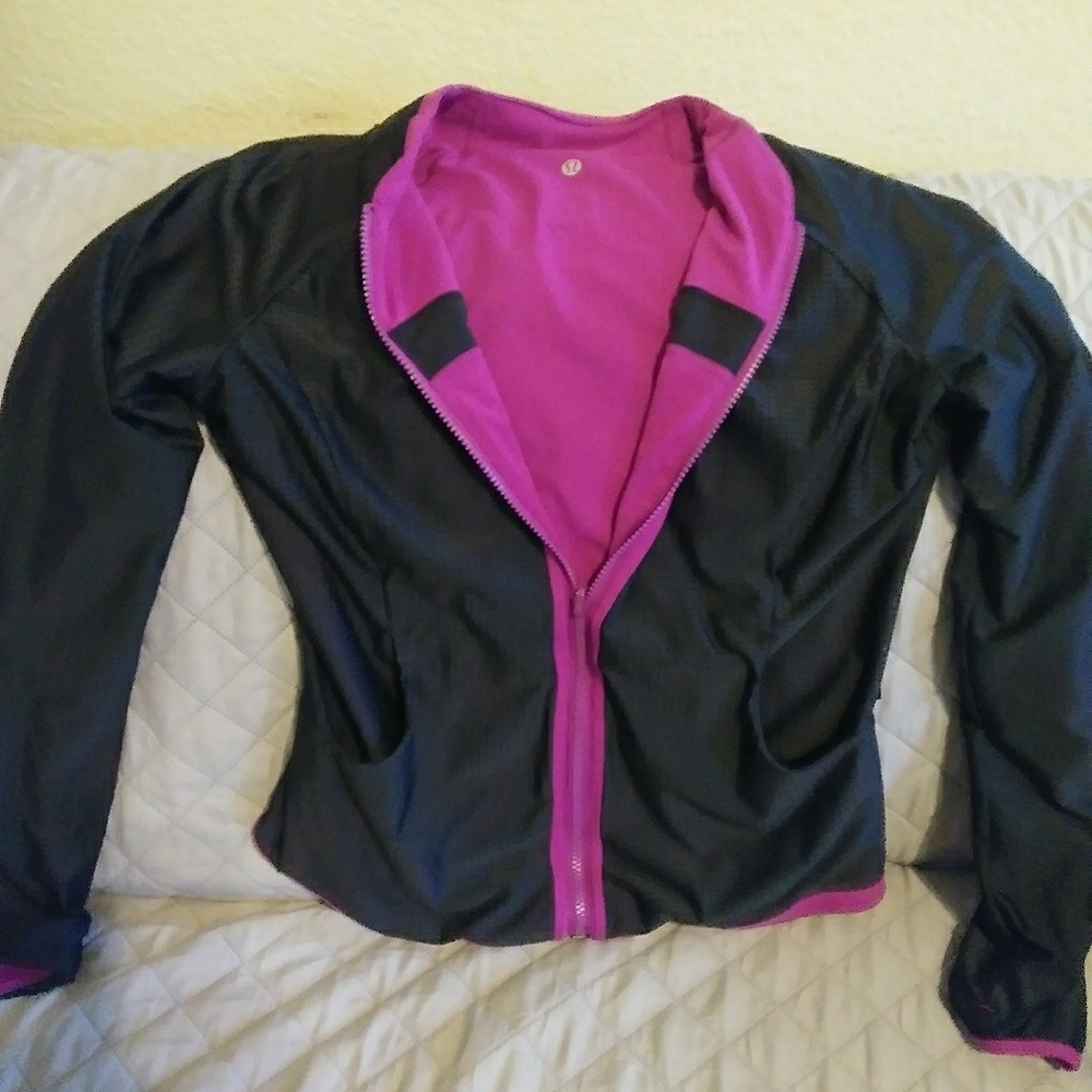 Lululemon jacket - Picture 3 of 3